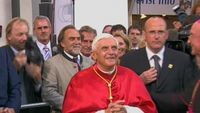 Papst Benedikt vor Benedikts&auml;ule